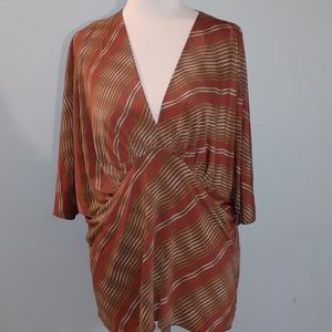 Daisy Fuentes Brown Graphic Print Plus Top Sz 1X